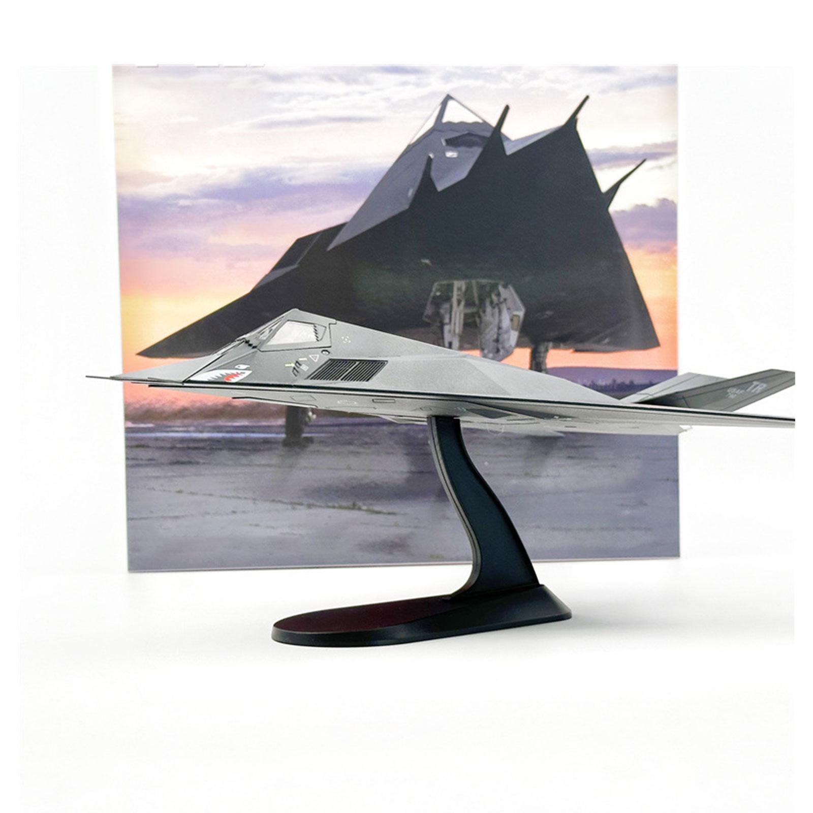 1:72 Nighthawk Fighter Tableto - Home Office Bookshelves incelemesi ve fiyatı